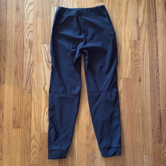 Backcountry sz XS Black insulated Joggers pockets great pre owned condition - Picture 7 of 7